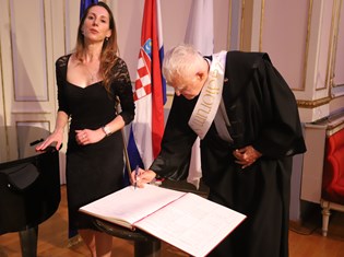 IMG_7973.JPG